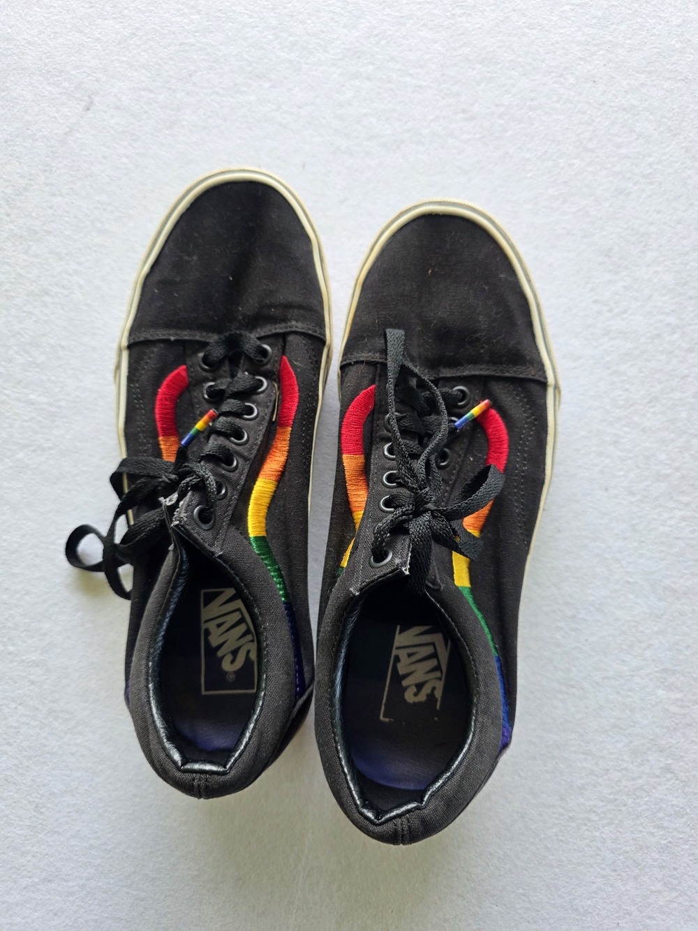 Vans Black Canvas Sneakers with Rainbow Details Unisex M 8.5 W 10